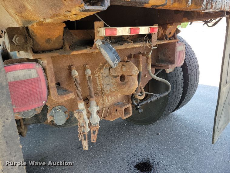 image for item JO9378 2009 Sterling LT9500 dump truck