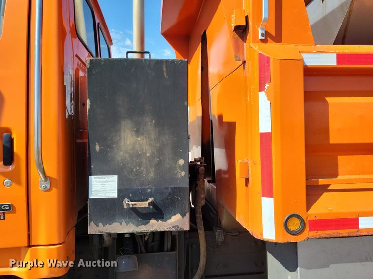 image for item JO9378 2009 Sterling LT9500 dump truck