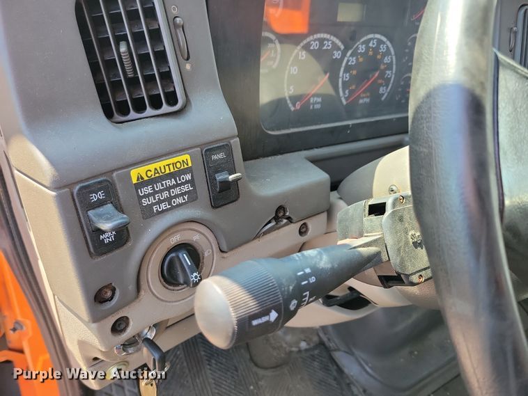 image for item JO9378 2009 Sterling LT9500 dump truck