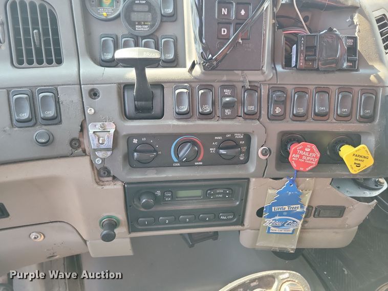 image for item JO9378 2009 Sterling LT9500 dump truck