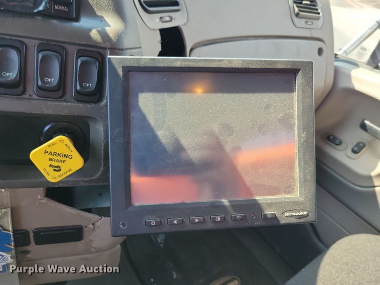 image for item JO9378 2009 Sterling LT9500 dump truck