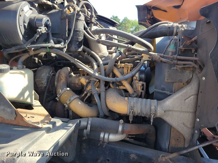 image for item JO9378 2009 Sterling LT9500 dump truck