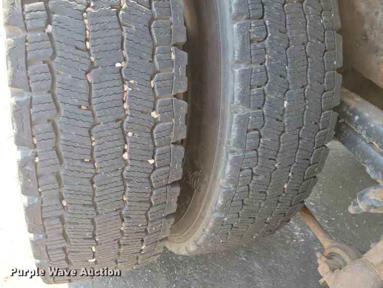 image for item JO9378 2009 Sterling LT9500 dump truck