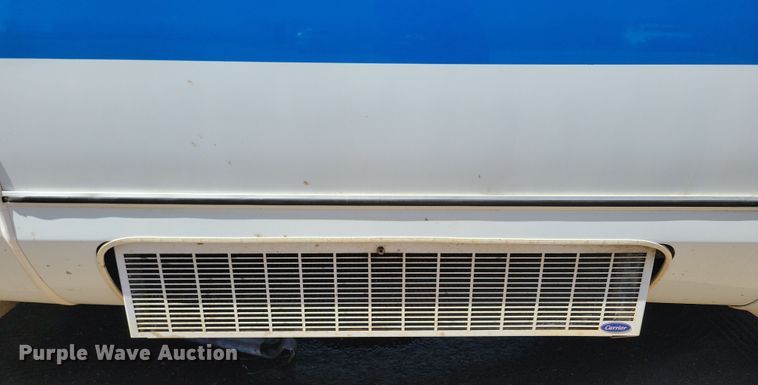 image for item JO9381 2003 Ford Eldorado Econoline E450 Super Duty shuttle bus