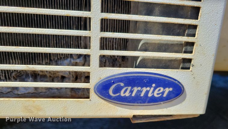 image for item JO9381 2003 Ford Eldorado Econoline E450 Super Duty shuttle bus