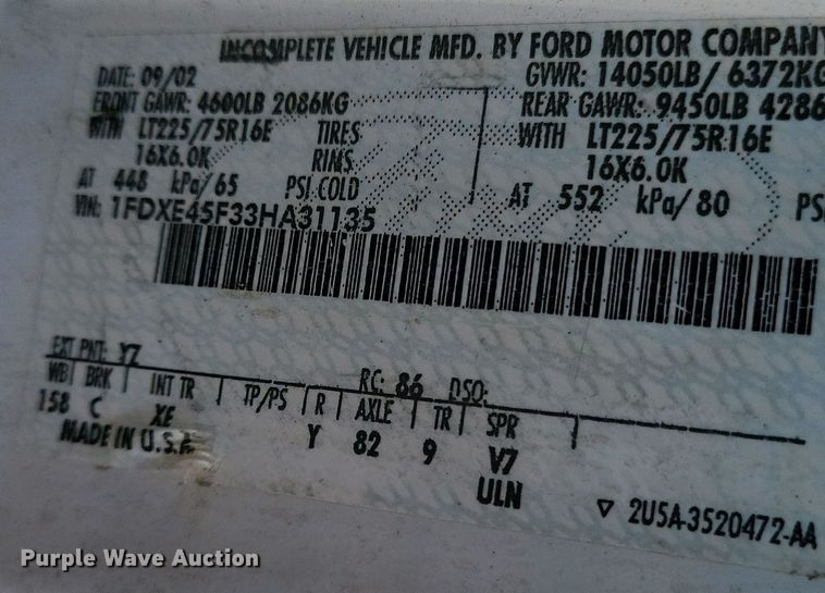 image for item JO9381 2003 Ford Eldorado Econoline E450 Super Duty shuttle bus