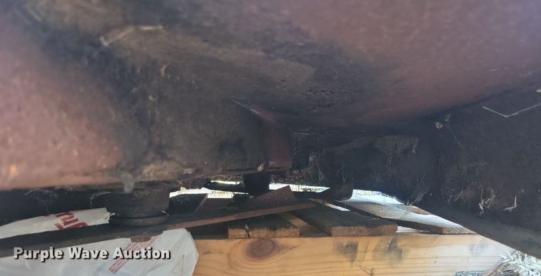 image for item JO9395 New Holland FM72 mower deck 