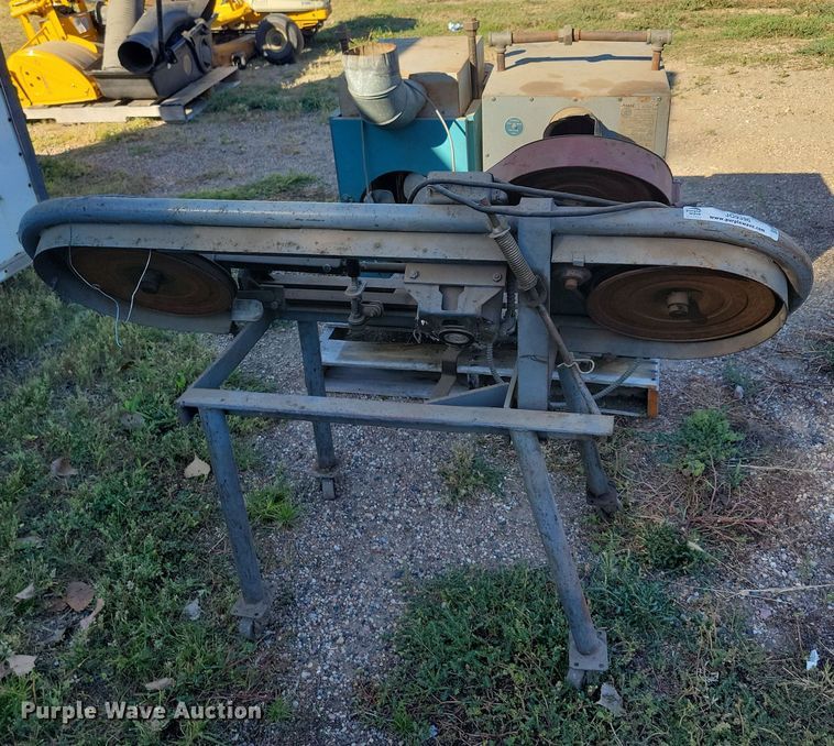 image for item JO9396 Tools