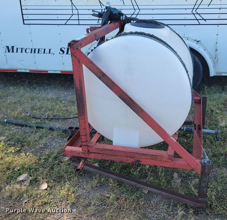 image for item JO9397 Turf sprayer