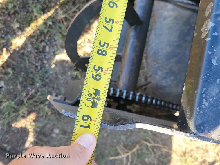 image for item JO9398 New Holland MC35 lawn mower