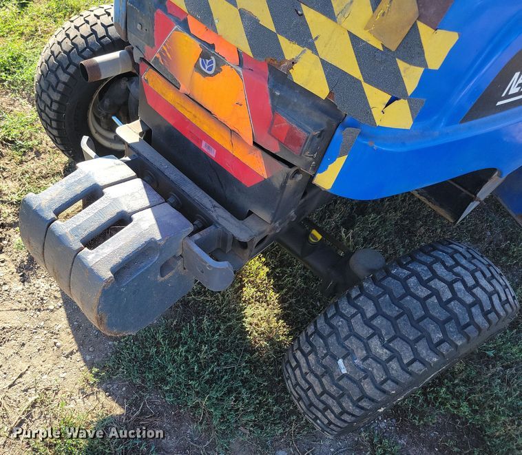 image for item JO9398 New Holland MC35 lawn mower