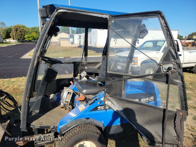 image for item JO9398 New Holland MC35 lawn mower