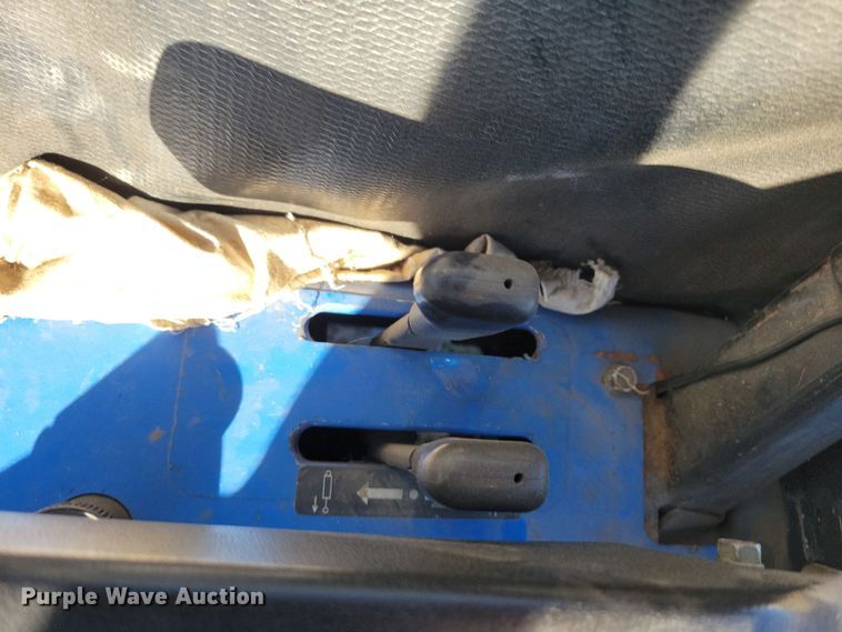 image for item JO9398 New Holland MC35 lawn mower