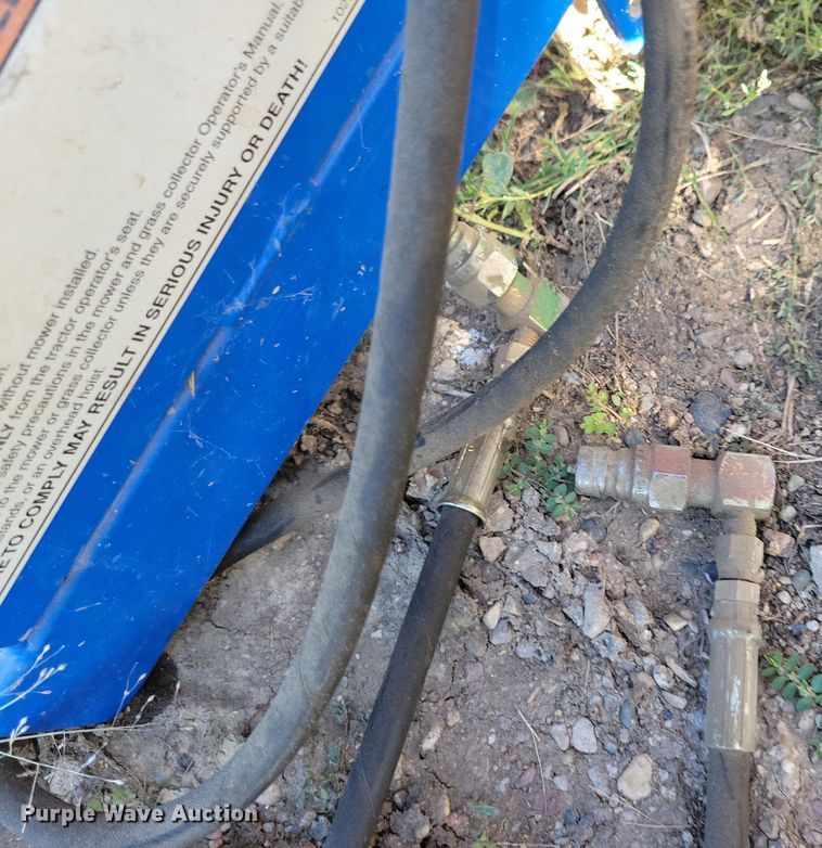 image for item JO9398 New Holland MC35 lawn mower