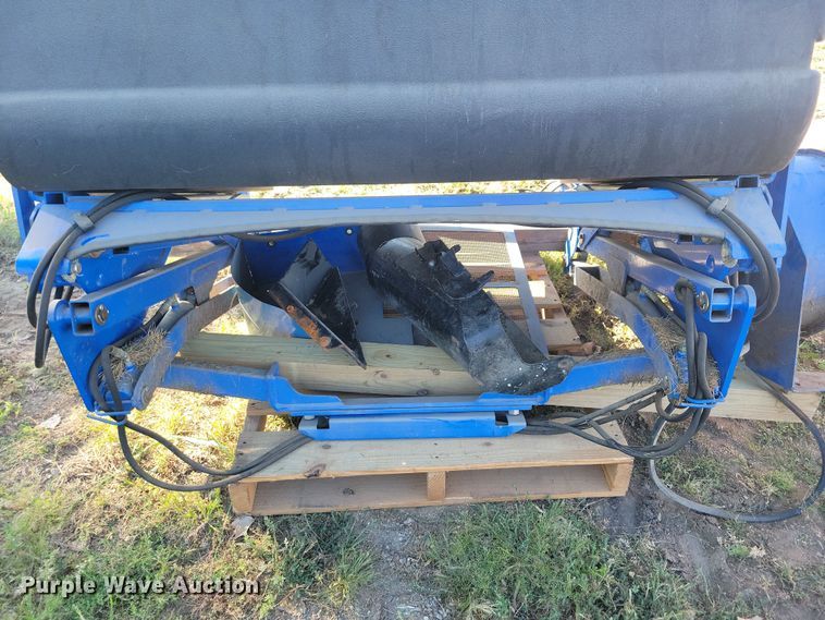 image for item JO9398 New Holland MC35 lawn mower