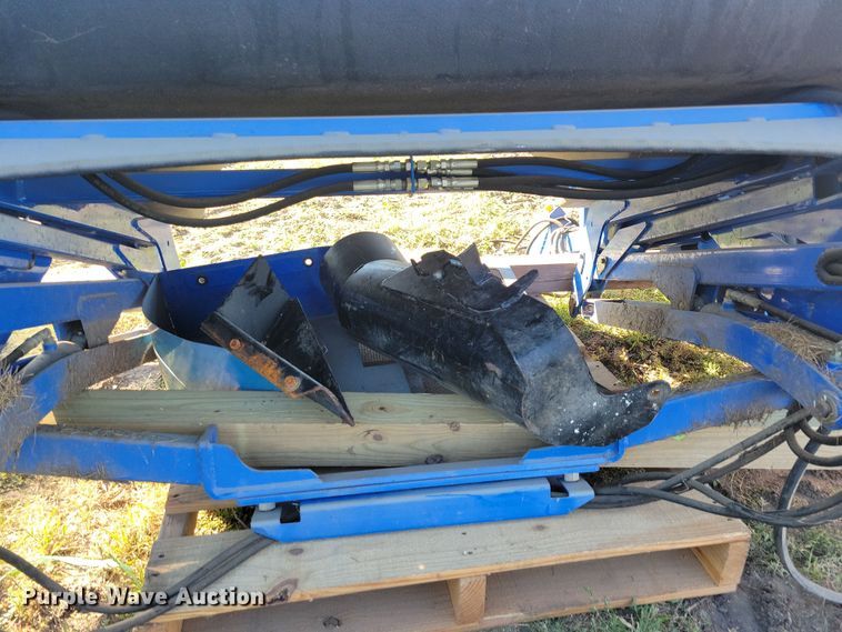 image for item JO9398 New Holland MC35 lawn mower