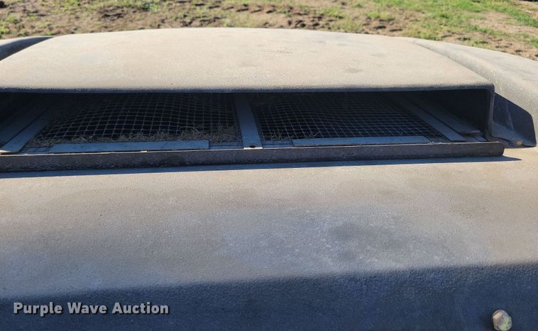 image for item JO9398 New Holland MC35 lawn mower