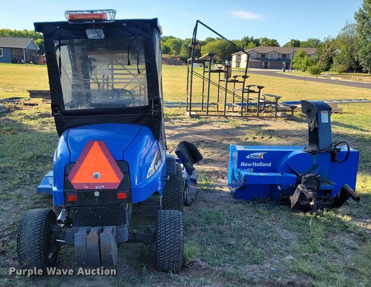 image for item JO9399 New Holland MC35 lawn mower