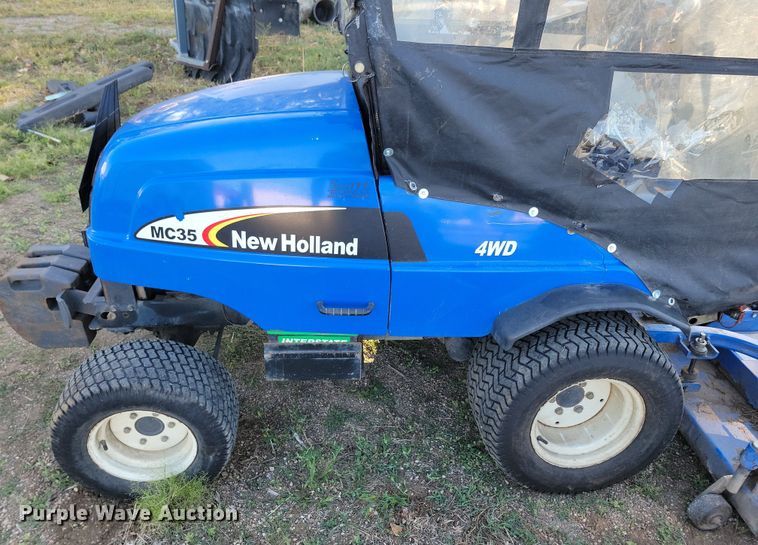 image for item JO9399 New Holland MC35 lawn mower