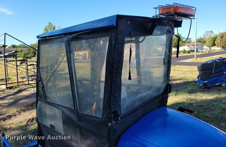 image for item JO9399 New Holland MC35 lawn mower