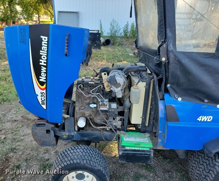 image for item JO9399 New Holland MC35 lawn mower