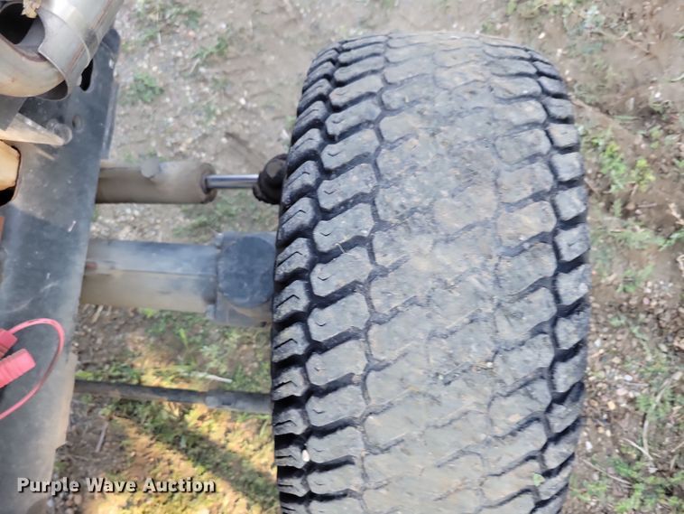 image for item JO9399 New Holland MC35 lawn mower