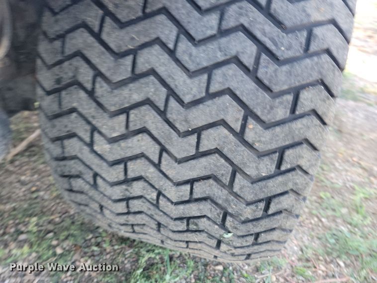 image for item JO9399 New Holland MC35 lawn mower