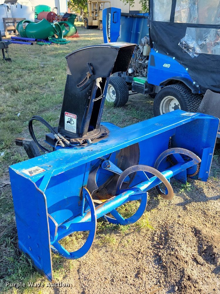 image for item JO9399 New Holland MC35 lawn mower