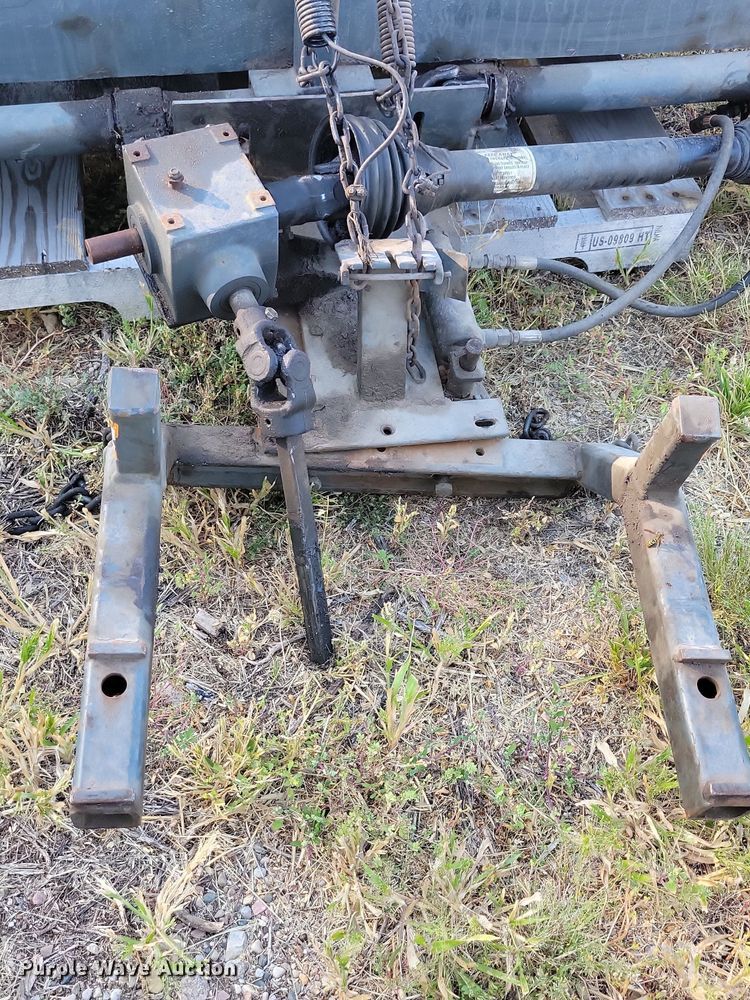 image for item JO9399 New Holland MC35 lawn mower