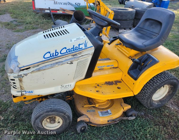 image for item JO9400 Cub Cadet 2166 lawn mower