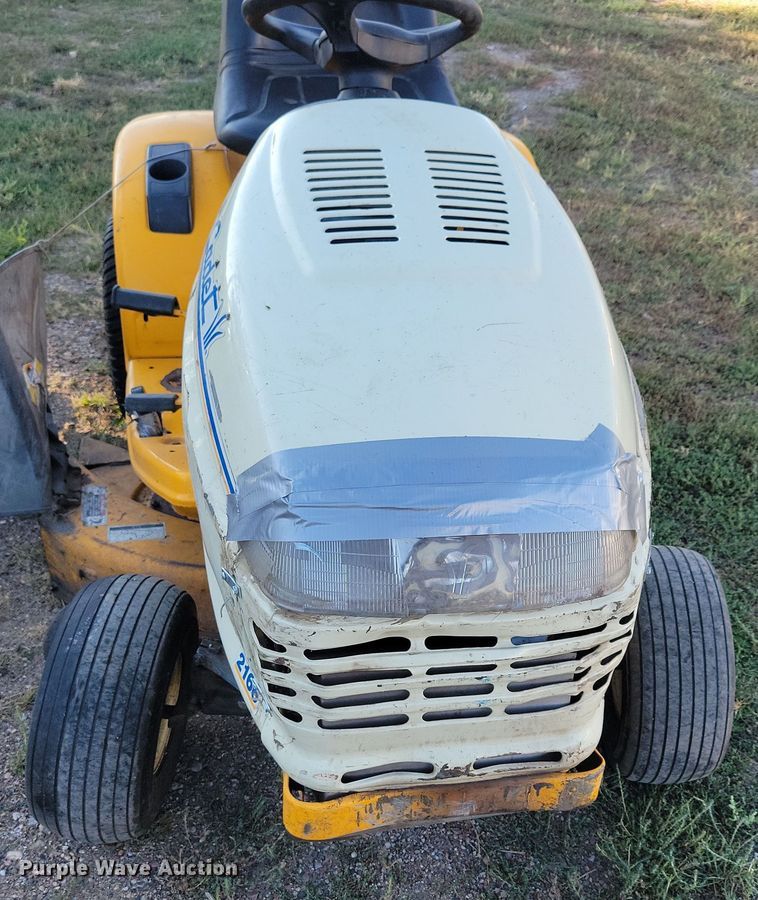 image for item JO9400 Cub Cadet 2166 lawn mower