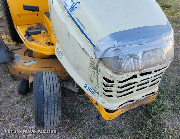 image for item JO9400 Cub Cadet 2166 lawn mower