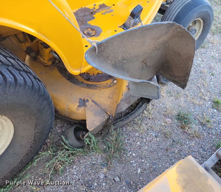 image for item JO9400 Cub Cadet 2166 lawn mower