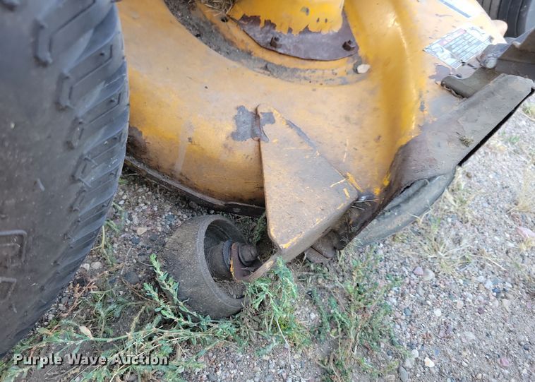 image for item JO9400 Cub Cadet 2166 lawn mower