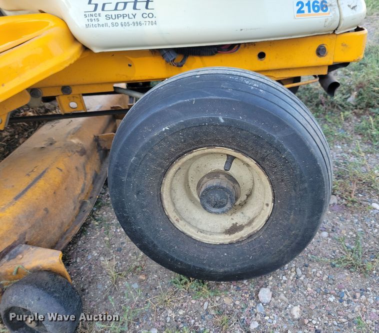 image for item JO9400 Cub Cadet 2166 lawn mower