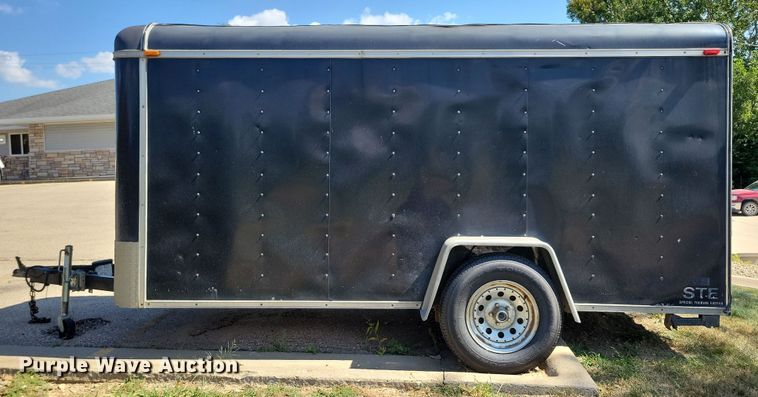 image for item JO9403 2001 Shadowmaster enclosed cargo trailer