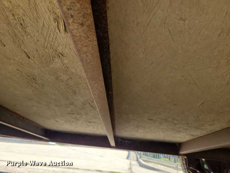 image for item JO9403 2001 Shadowmaster enclosed cargo trailer