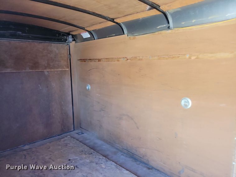 image for item JO9403 2001 Shadowmaster enclosed cargo trailer