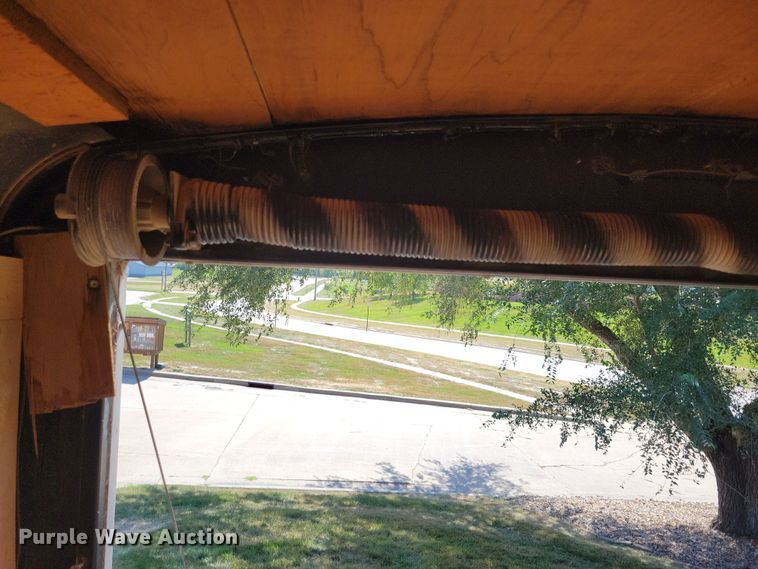 image for item JO9403 2001 Shadowmaster enclosed cargo trailer