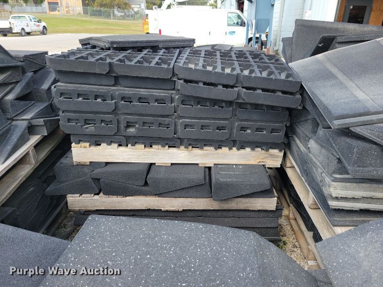 image for item JO9412 (7) pallets of playground mats