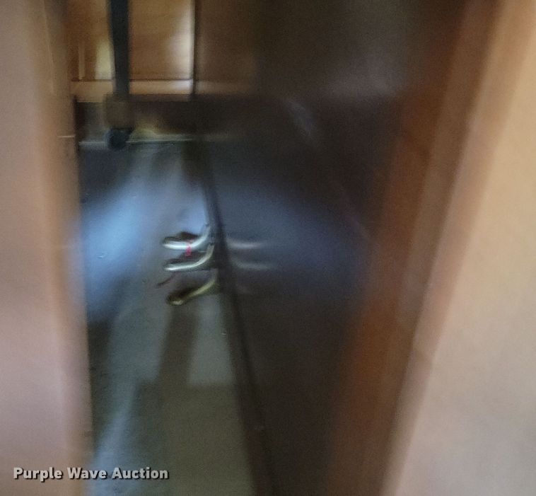 image for item JO9420 Yamaha piano