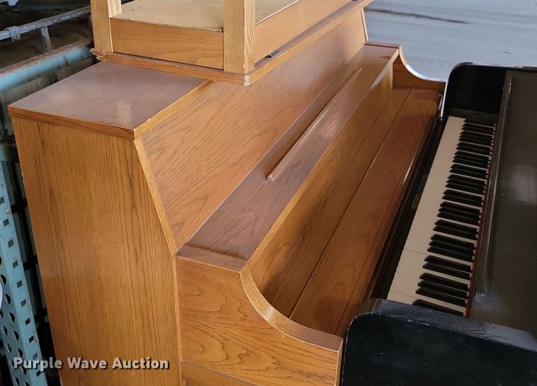 image for item JO9423 Piano