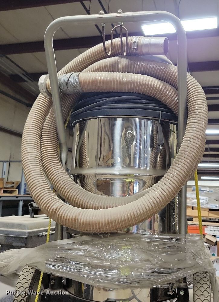 image for item JO9434 (3) Advance Sprite shop vacs