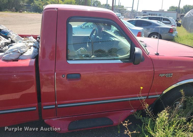image for item JO9450 2001 Ford Ranger pickup truck