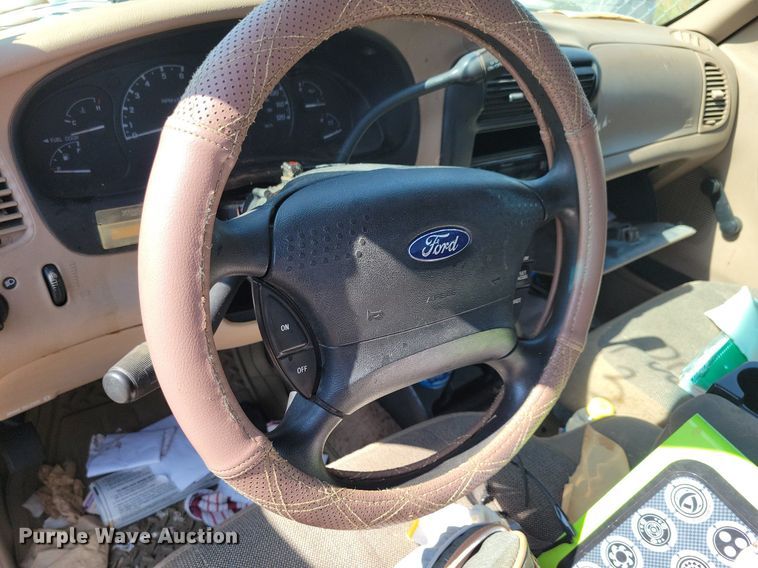 image for item JO9450 2001 Ford Ranger pickup truck