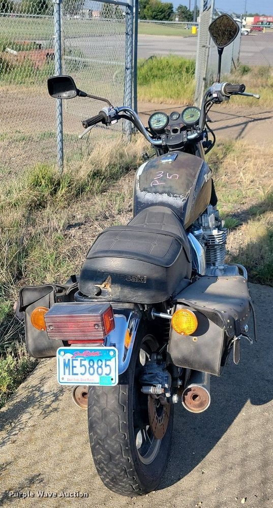 image for item JO9452 1983 Kawasaki 1100 LTD motorcycle