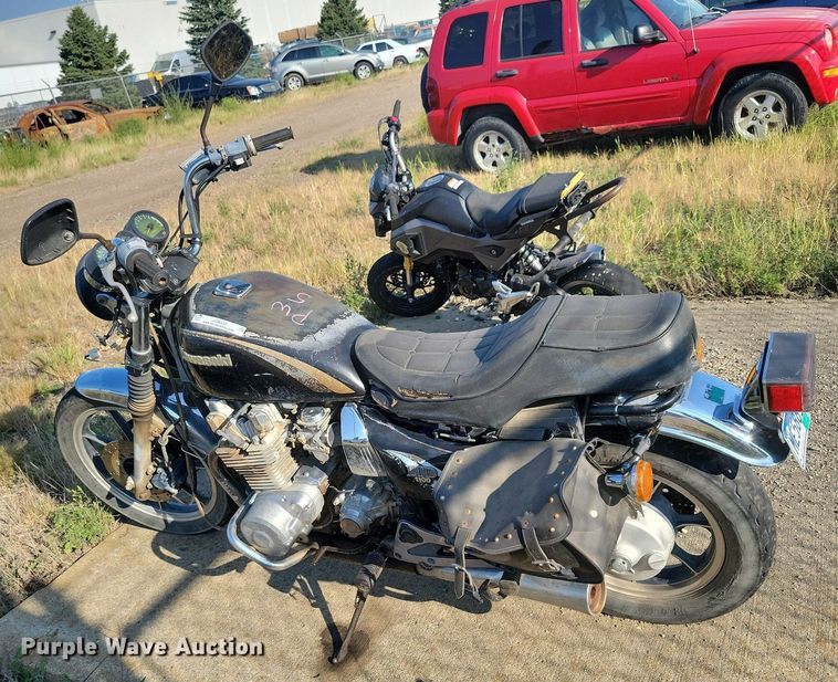 image for item JO9452 1983 Kawasaki 1100 LTD motorcycle