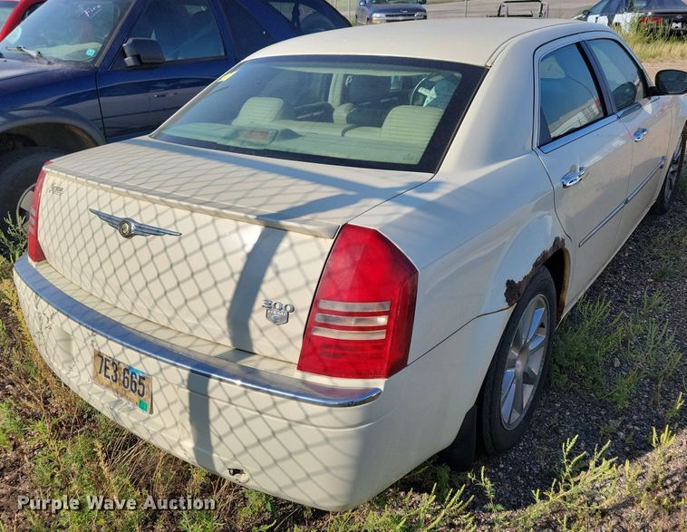 image for item JO9456 2006 Chrysler 300 
