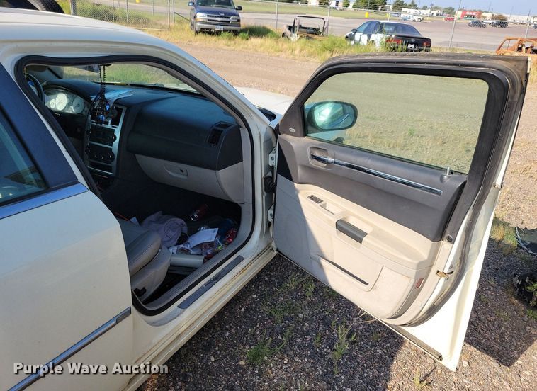 image for item JO9456 2006 Chrysler 300 