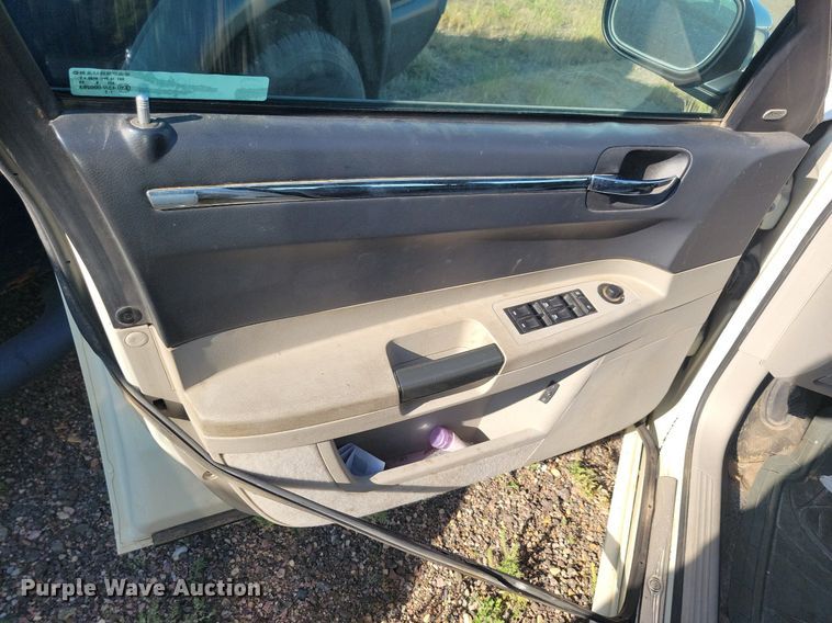 image for item JO9456 2006 Chrysler 300 